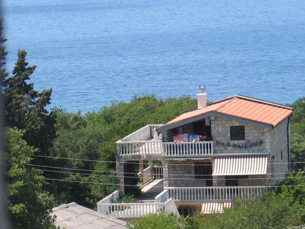 Guest House Dena Dobra Voda Bagian luar foto